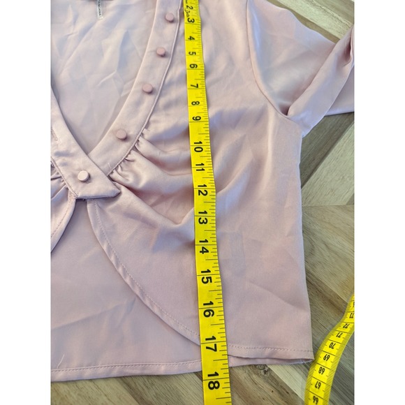 Mimosa Women Sm Blush Pink Crop L/S V-Neck Button Blouse Top Silky Balletcore - Picture 5 of 5